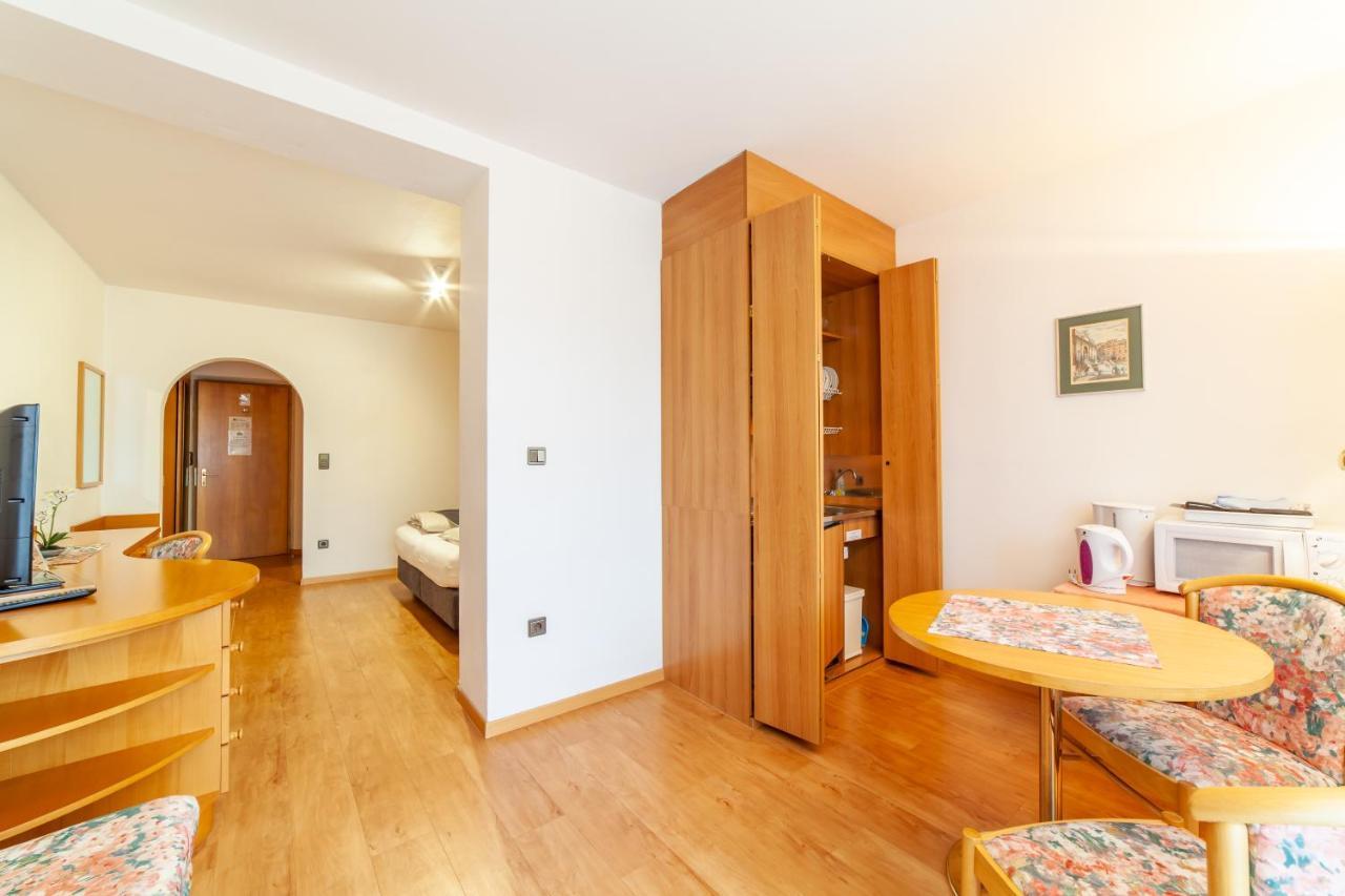Hotel Olympia Tirol Buitenkant foto