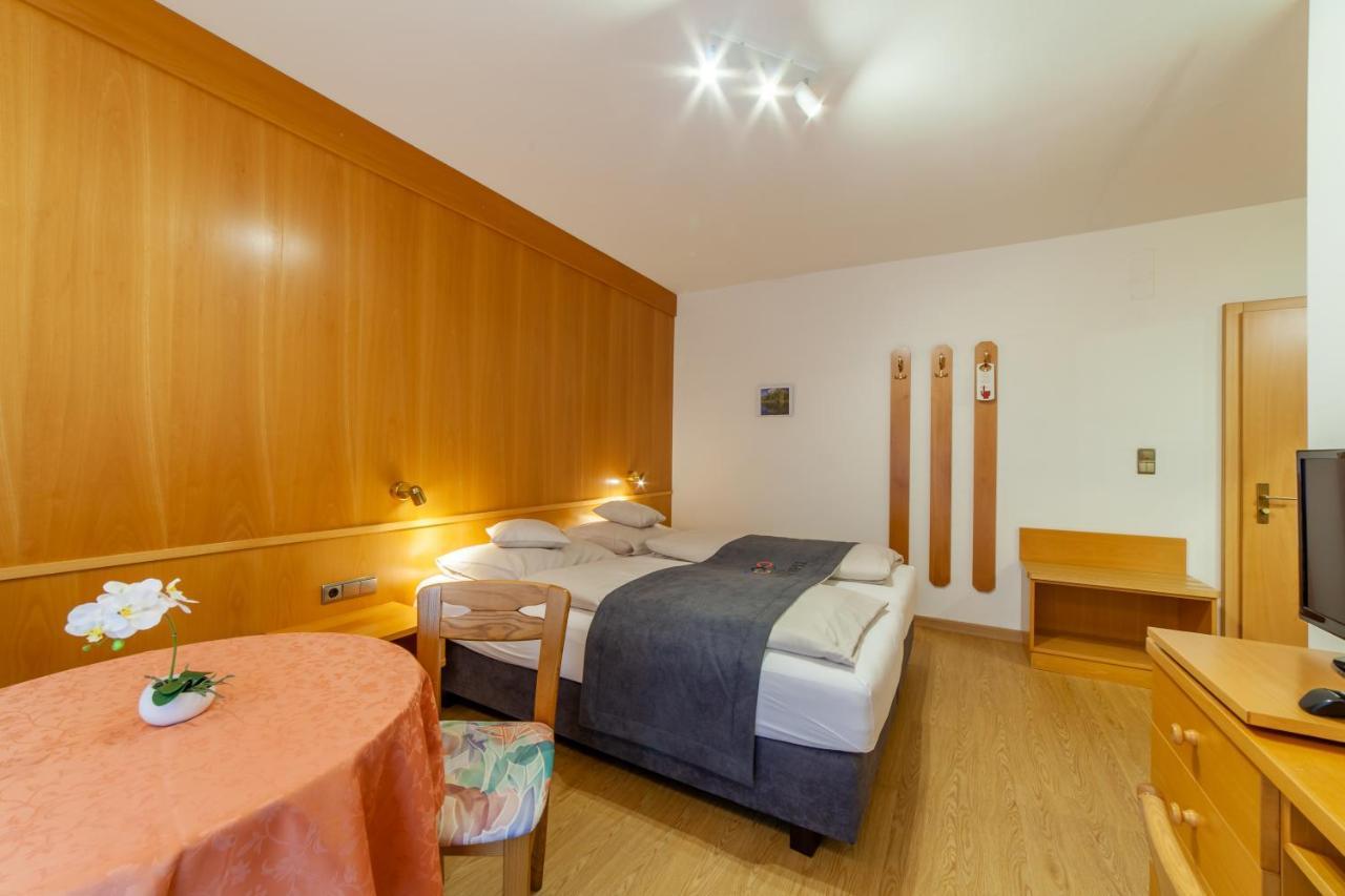 Hotel Olympia Tirol Buitenkant foto